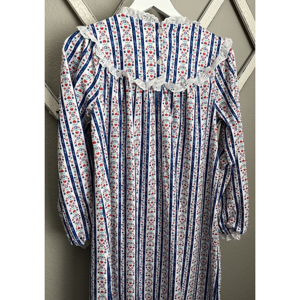 Nice! Lanz of Salzburg Girls XL 14/16 Nightgown Blue Red Floral/Heart Lace Trim - Picture 7 of 9